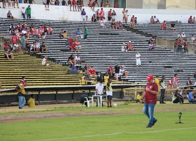 Marcelo Vilar, técnico do Fluminense-PI