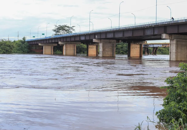 Nível do Rio Poti sobe e supera cota de alerta para inundação