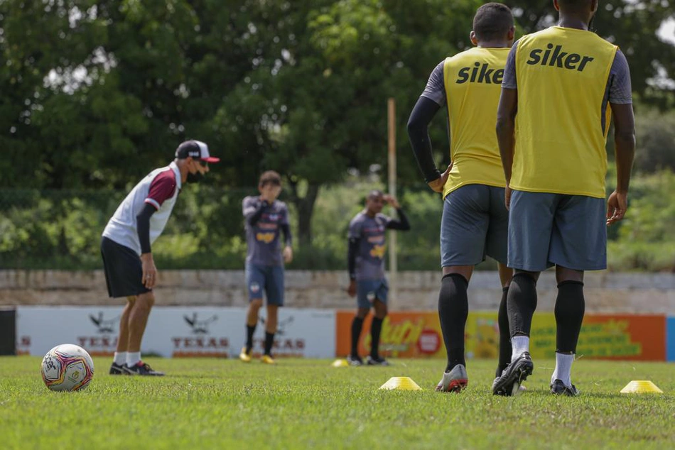 O clube joga no domingo (6), contra o Flamengo-PI