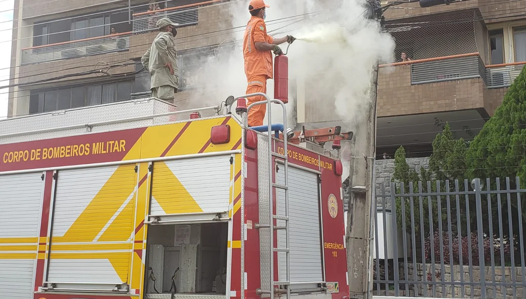 O Corpo de Bombeiros foi acionado