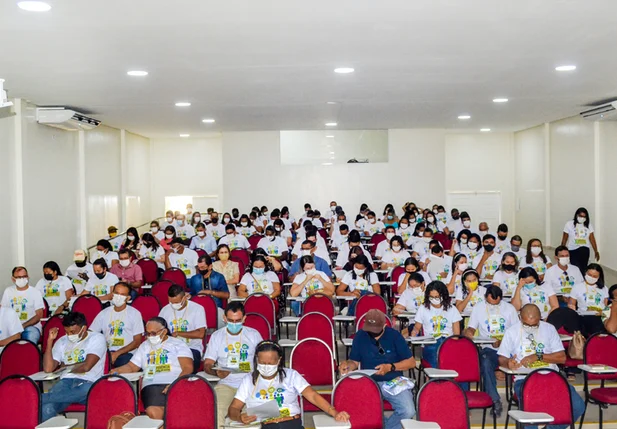 O evento foi realizado no Auditório Municipal Maria de Fátima Sales
