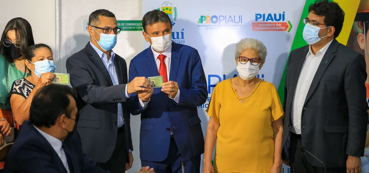 O evento ocorreu no Palácio de Karnak