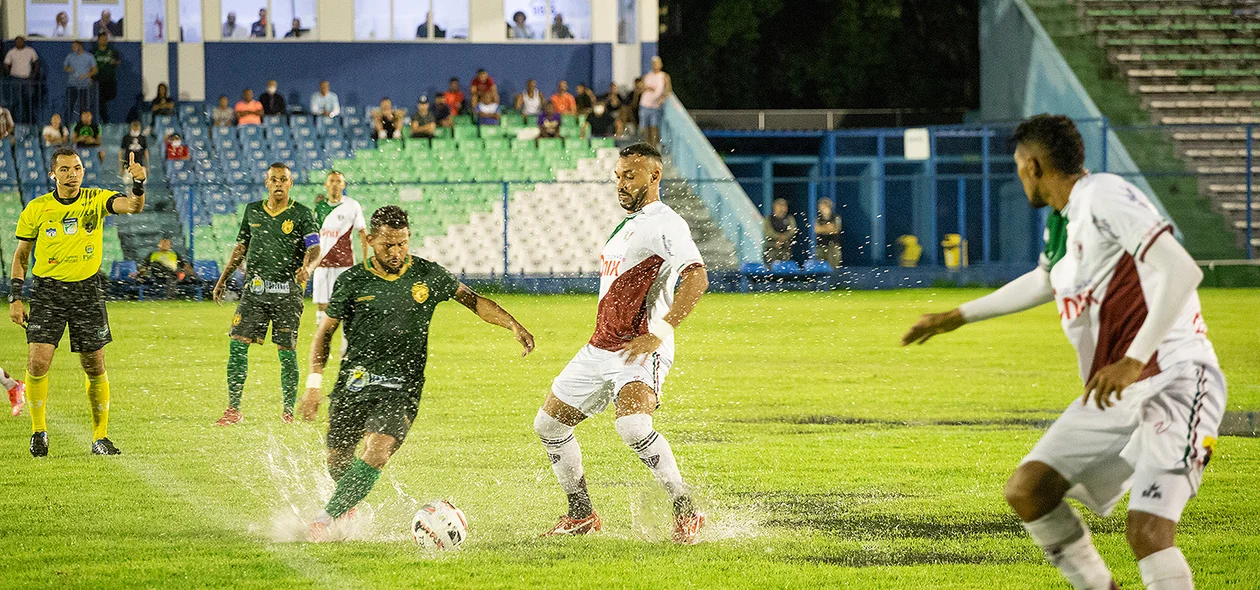 Partida entre Altos e Fluminense