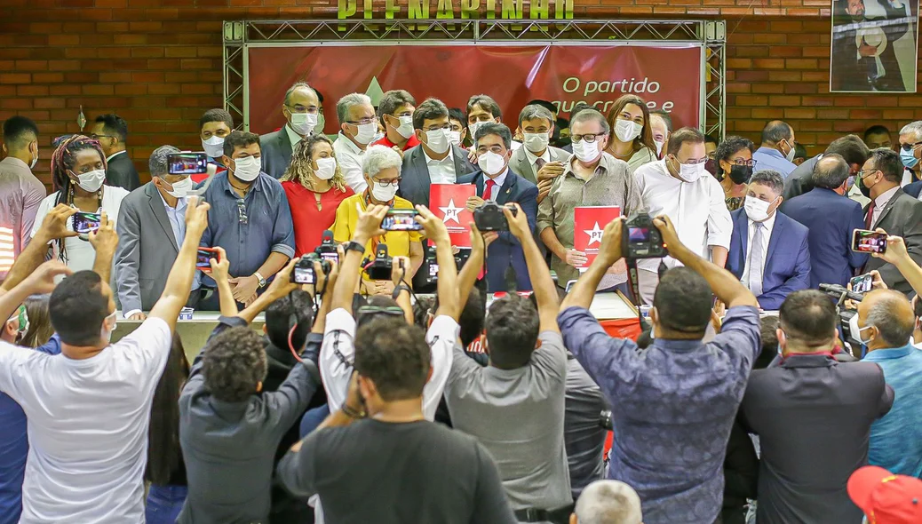 Partido dos Trabalhadores realiza evento de filiação no plenarinho da ALEPI