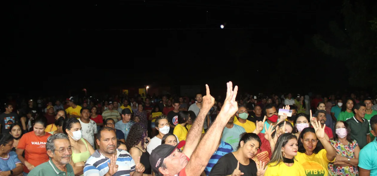 População no evento de Aurideia Santos em Murici dos Portelas