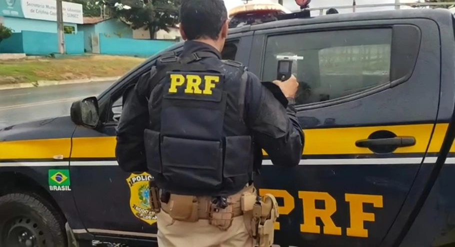 Prisão foi realizada pela PRF