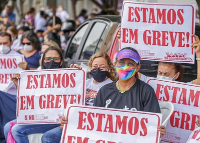 Professores em greve