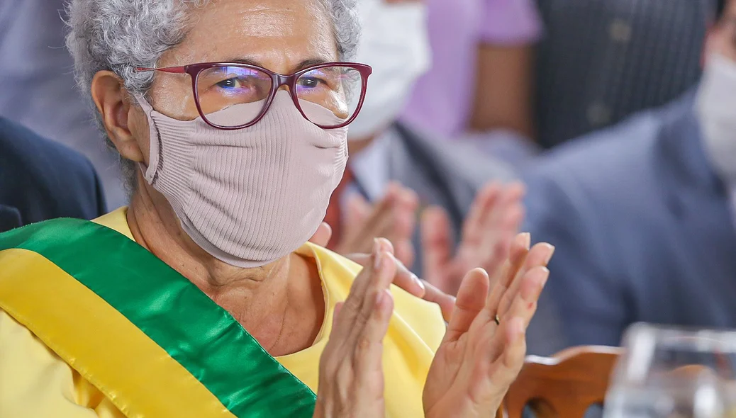 Regina Sousa, Governadora do Piauí