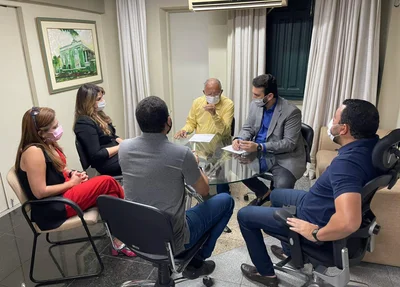 Reunião aconteceu nesta manhã