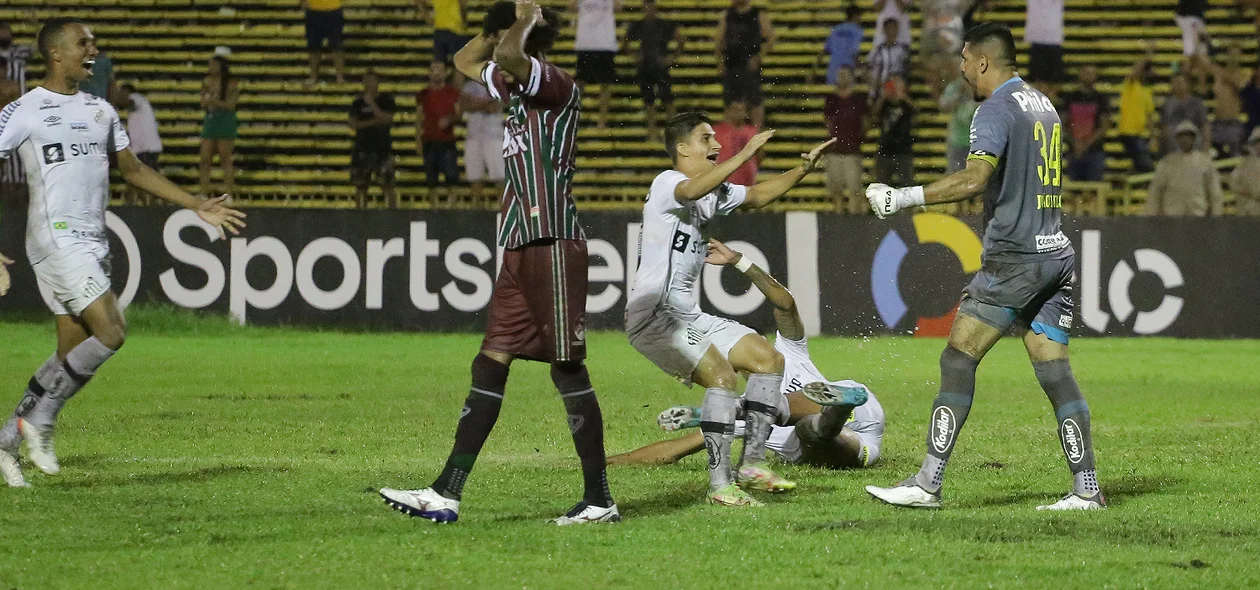 Santos se classificou