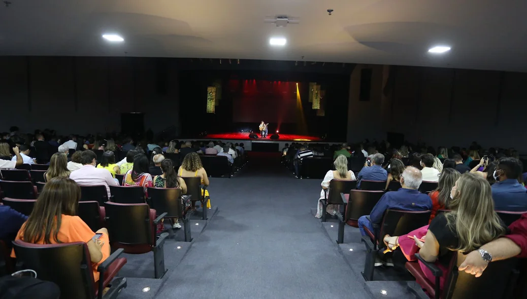 Show de Geraldo Azevedo realizado no Centro de Convenções de Teresina