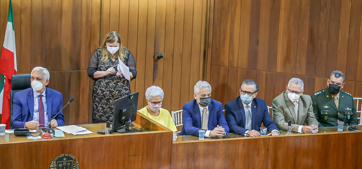 Themístocles Filho, Regina Sousa e outras autoridades