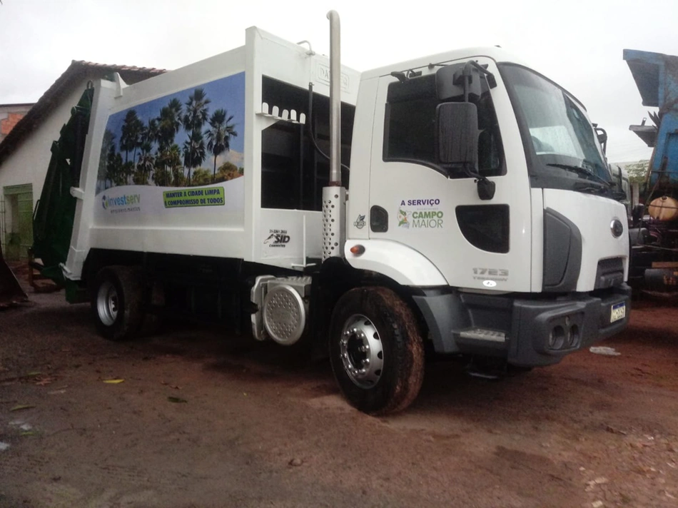 Transporte da Empresa Investserv