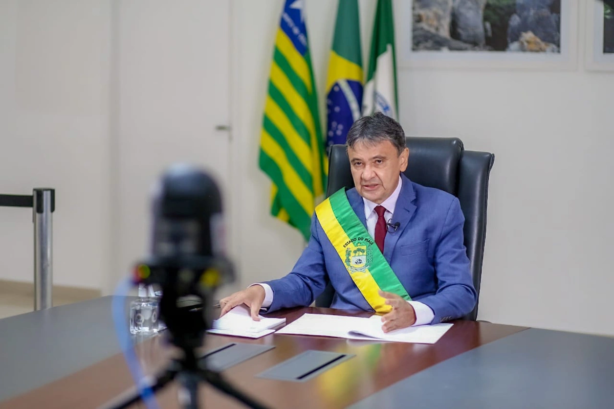 Wellington entrega medalha do Mérito Renascença a 80 personalidades
