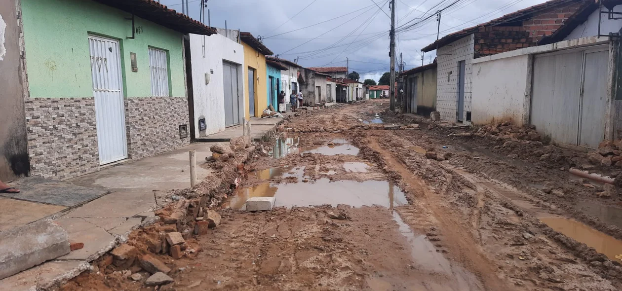 A situação da rua impede a locomoção dos moradores