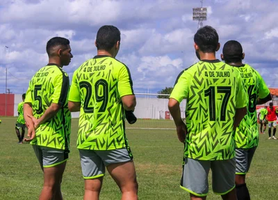 4 de Julho em preparação contra o Tuna Luso pela Série D
