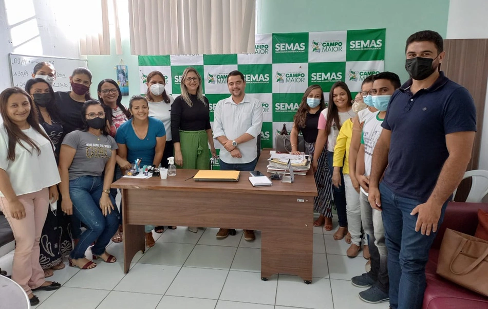 A assinatura do termo de parceria foi assinado nesta quinta-feira (28)