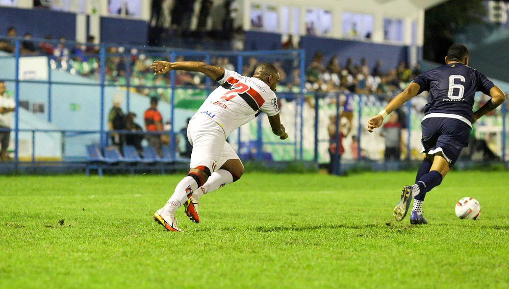 Altos e Botafogo se enfrentaram no Lindolfo Monteiro pela primeira rodada da Série C do Brasileirão