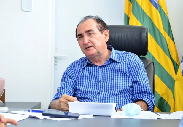Antônio Reis Neto, prefeito de Floriano