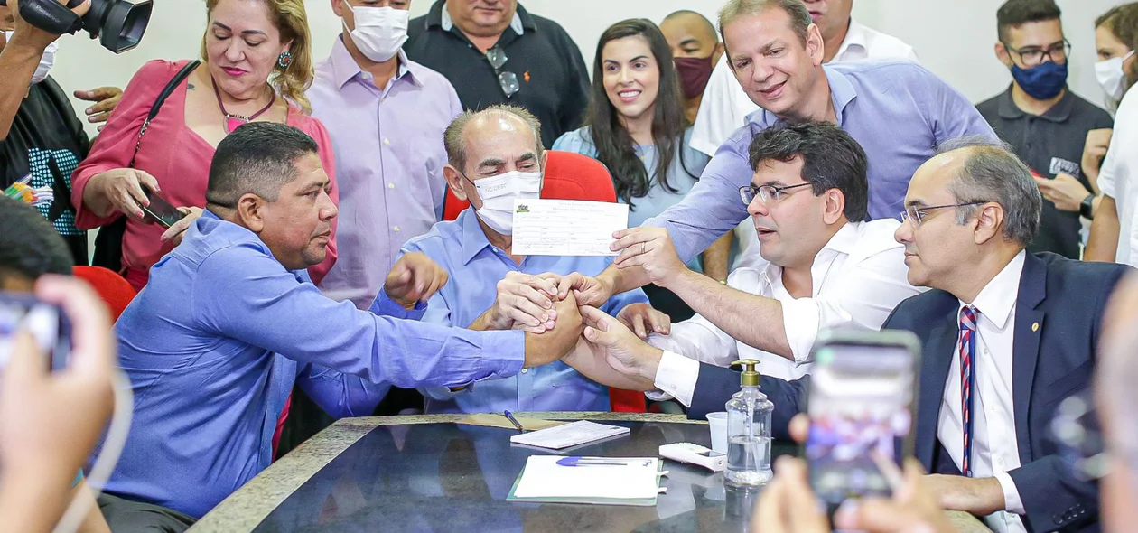 Autoridades presentes na filiação
