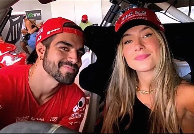 Caio Castro posa ao lado da nova namorada, Daiane de Paula