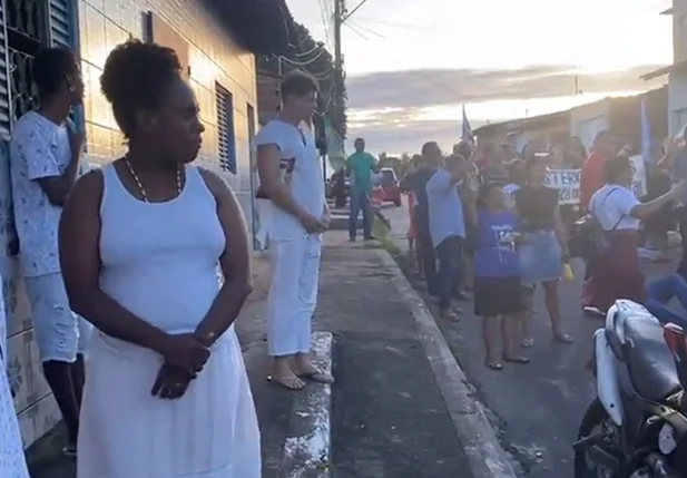 Confusão entre candomblecistas e evangélicos em São Luís