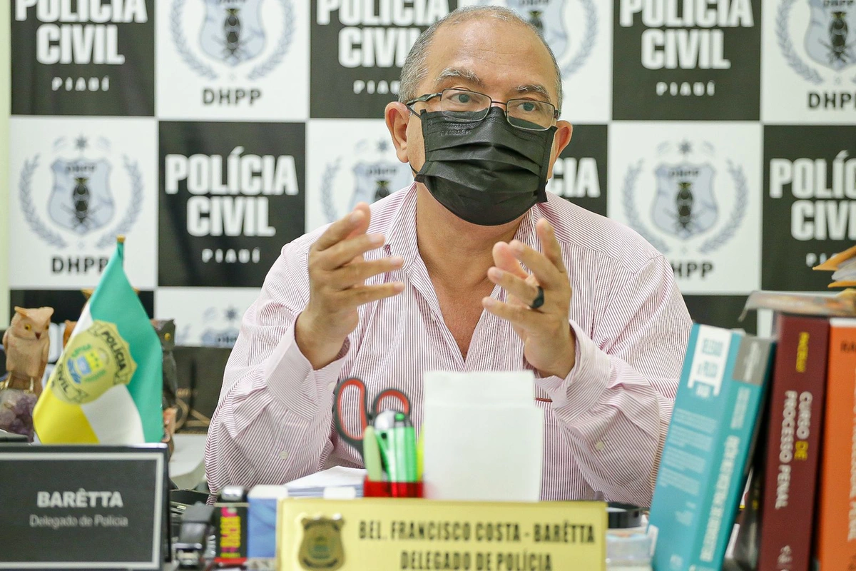 Delegado Barêtta, diretor do DHPP