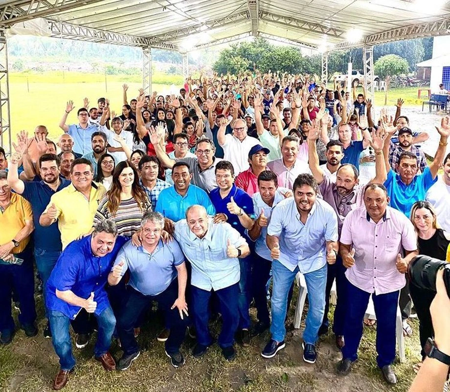 Dogim Félix intensifica caminhadas em cidades piauienses
