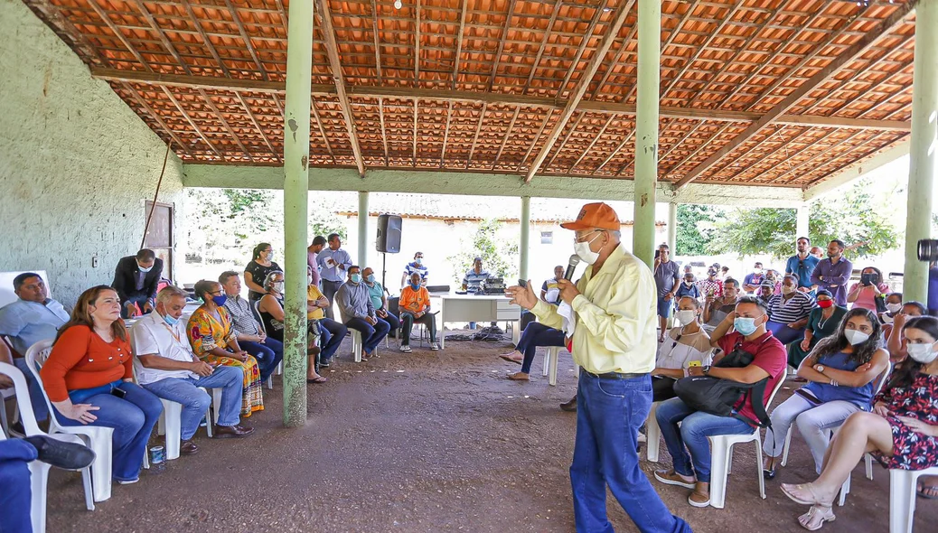 Dr. Pessoa discursando