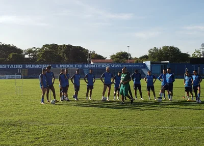 Esse é o único treino da equipe em Teresina antes de embarcar para o Rio de Janeiro
