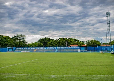 Estádio Municipal Lindolfo Monteiro
