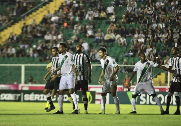 Figueirense e Altos se enfrentaram pela 2ª rodada do Brasileirão Série C no Orlando Scarpelli