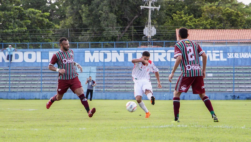 Fluminense garantiu o resultado e se classificou as finais do Campeonato Piauiense