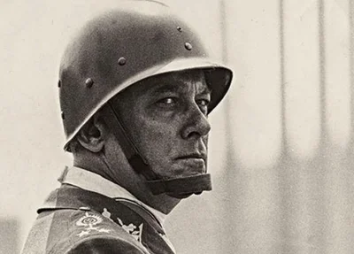General Newton Cruz