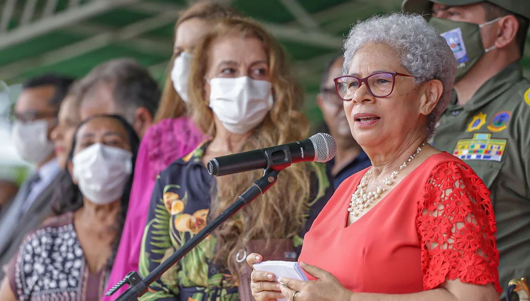 Governadora Regina Sousa falou durante solenidade