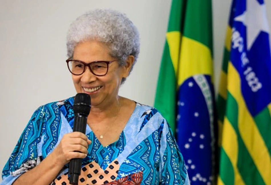 Governadora Regina Sousa