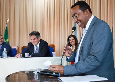 Joel Rodrigues renuncia ao cargo de prefeito