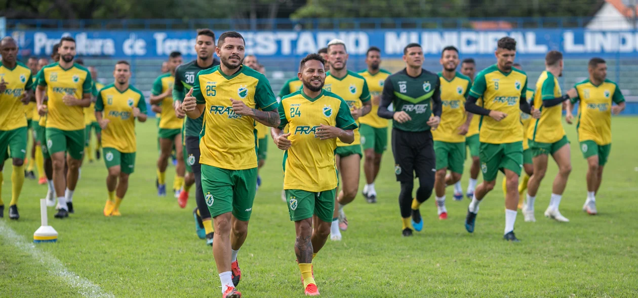 Jogadores do Altos