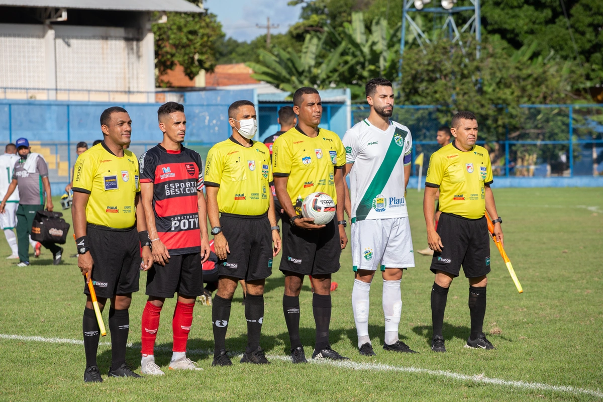 Jogo do campeonato Piauiense