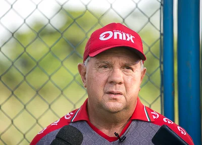 Marcelo Vilar, técnico do Fluminense-PI
