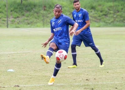Marcos atuou pelo Taubaté, na Série A2 do Campeonato Paulista