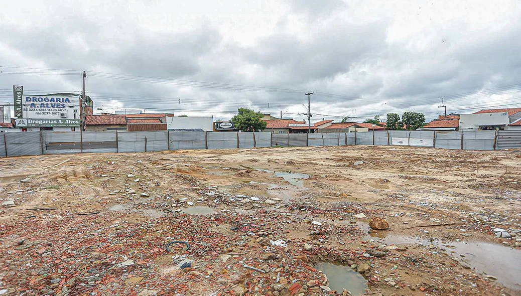 Mercado foi demolido para construção de um novo