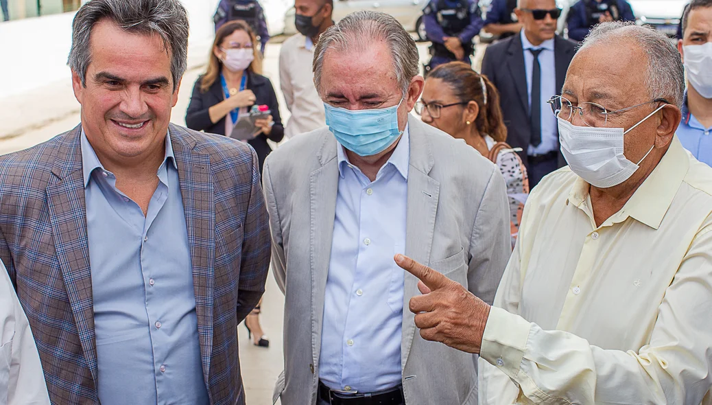 Ministro Ciro Nogueira particupou da solenidade Jornada Auxilio Brasil em Teresina