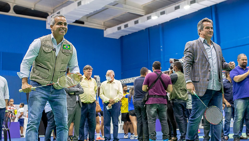 Ministro Ronaldo Bento e Ministro Ciro Nogueira jogaram badminton