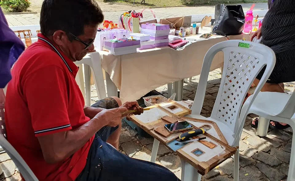 O evento ocorreu na Praça Costa Alvarenga
