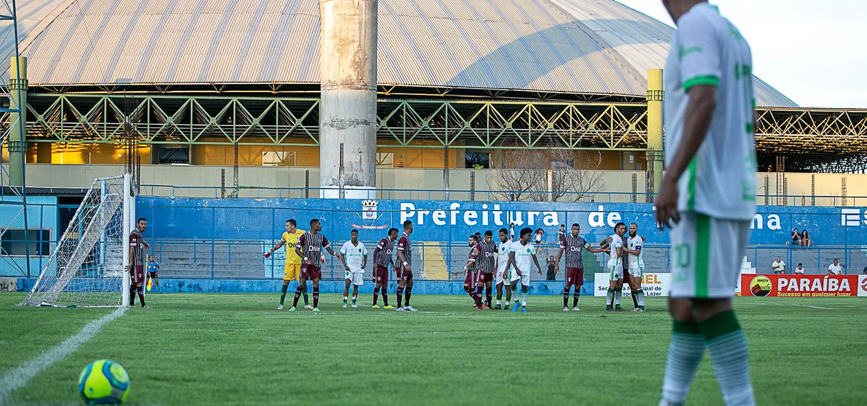 Partida aconteceu no Lindolfo