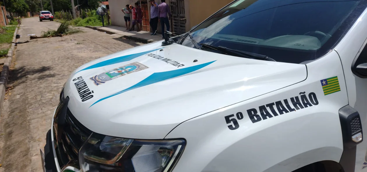 Polícia Militar no local