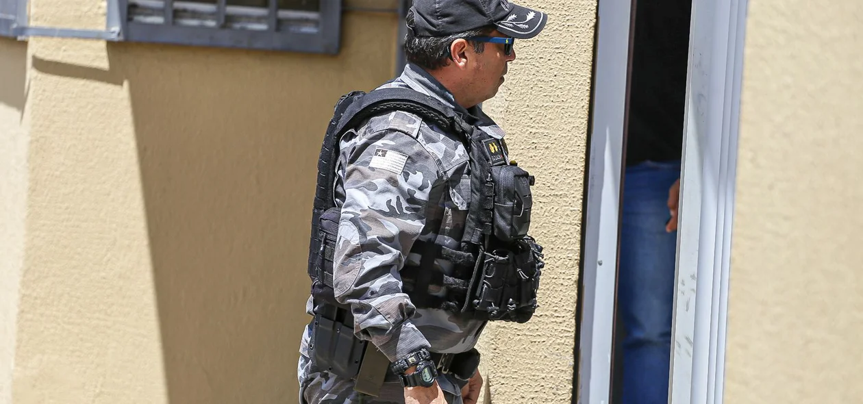 Polícia no local