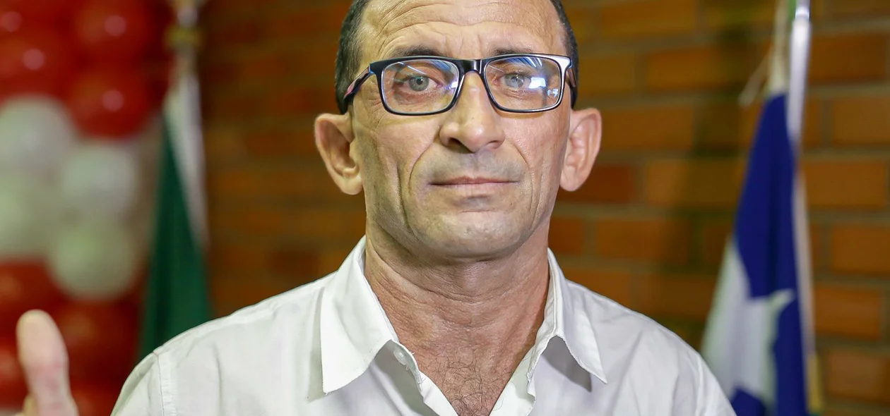 Prefeito de Aroeiras do Itaim, Bill de Deus