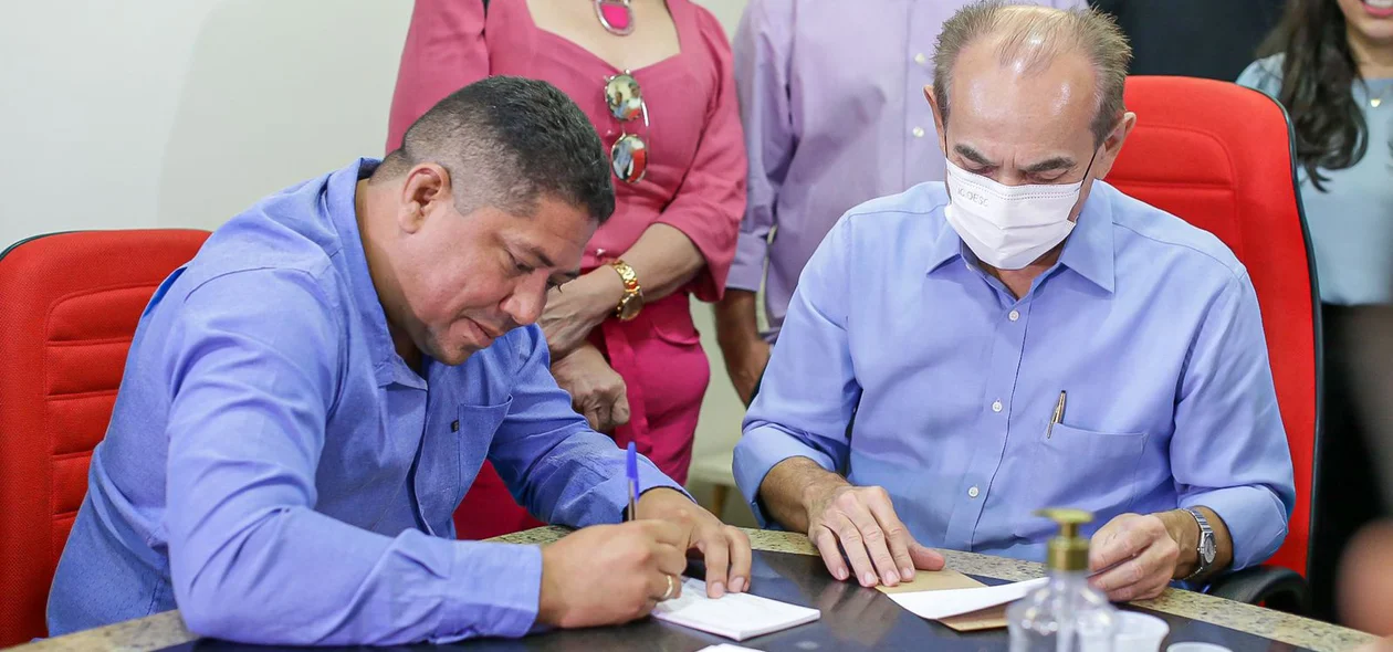 Prefeito de Madeiro se filiando ao MDB